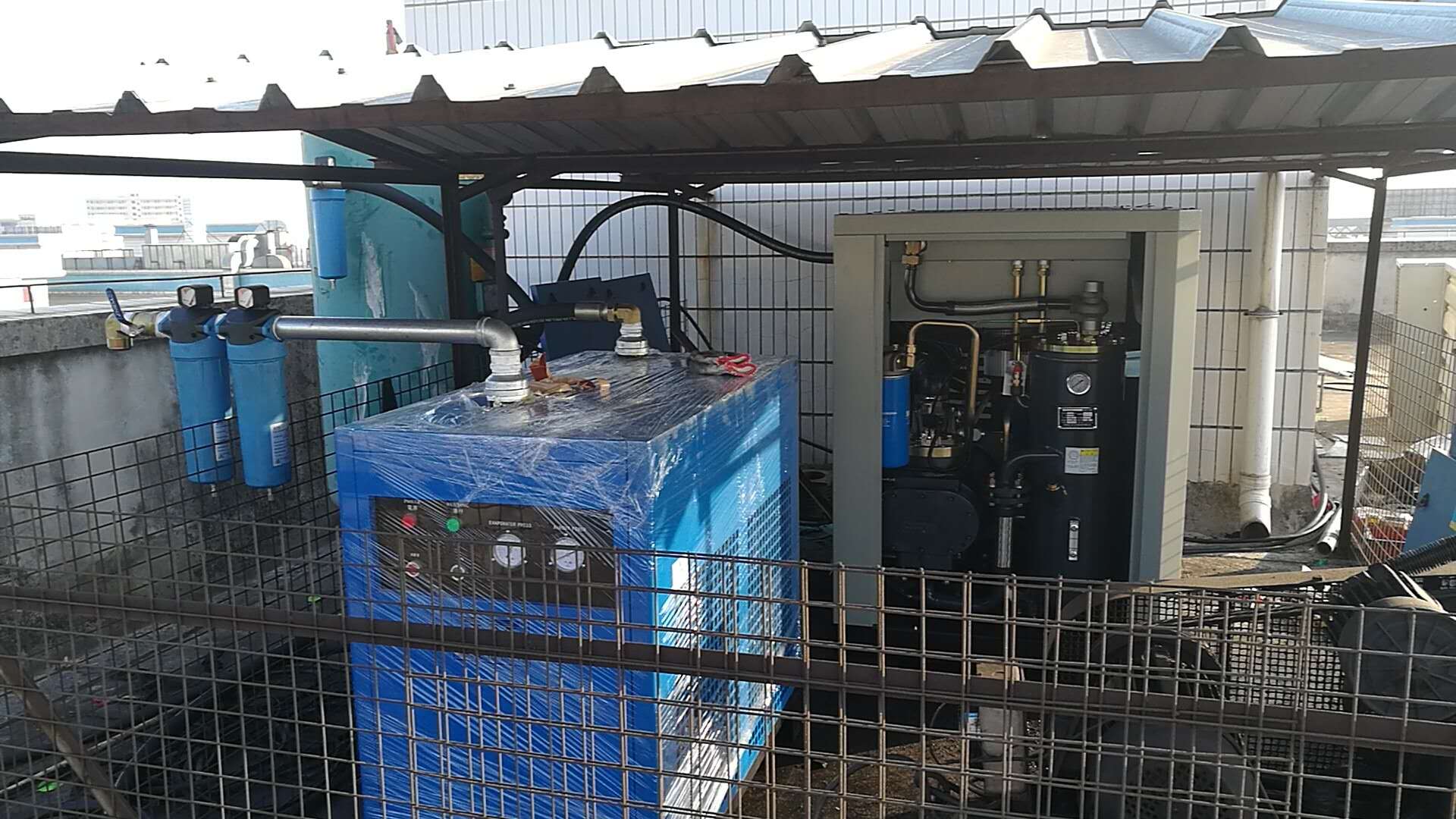 螺桿空壓機(jī)